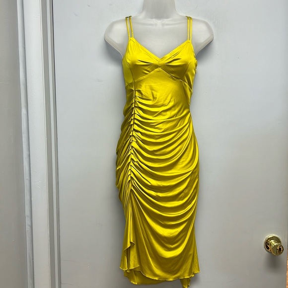 Bebe Women’s Side Ruched Yellow/Gold Dress Size Small - Picture 1 of 14